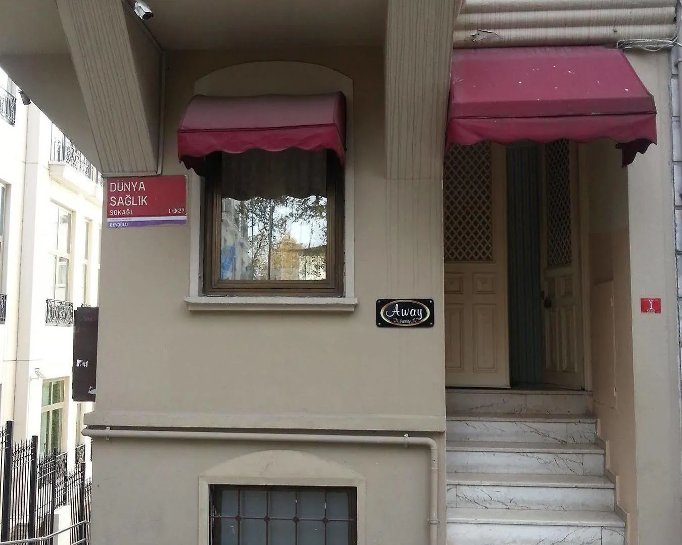 *** Aparthotel Away Suites Istanbul Turkey